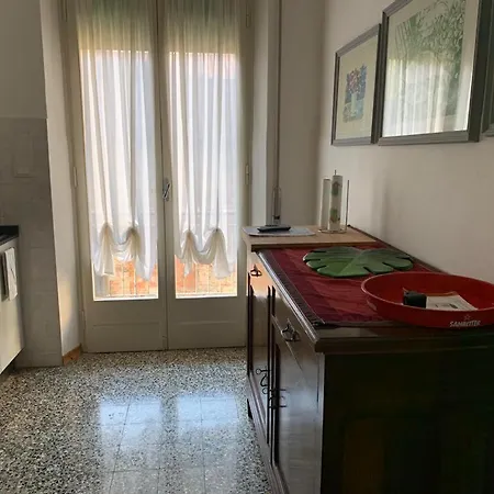 Apartment Centro Storico Con Posto Auto Gratuito Lucca